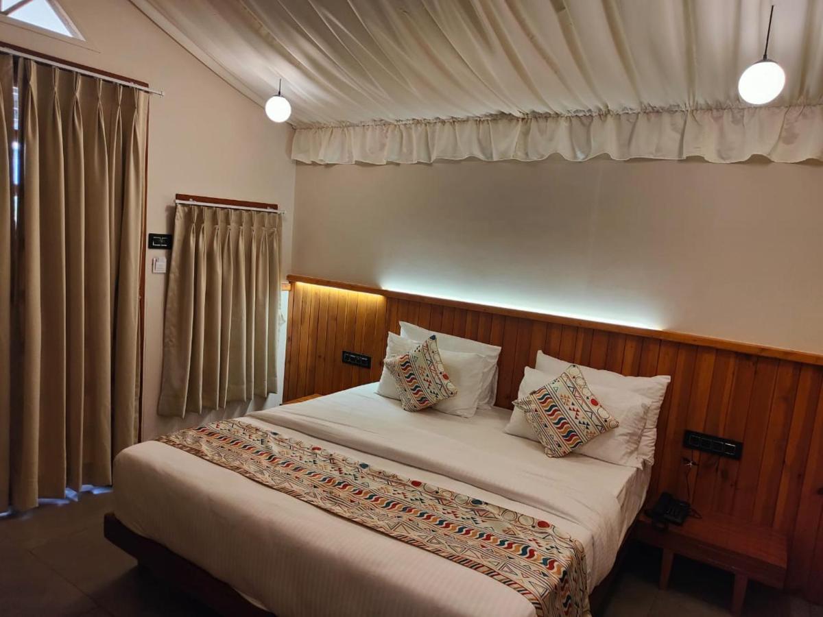 Garudeshwar Nirvana Resort And Restaurant מראה חיצוני תמונה