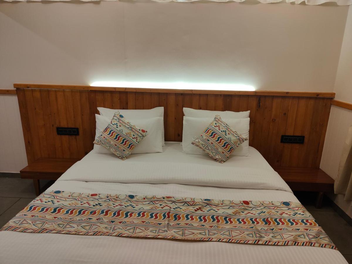 Garudeshwar Nirvana Resort And Restaurant מראה חיצוני תמונה